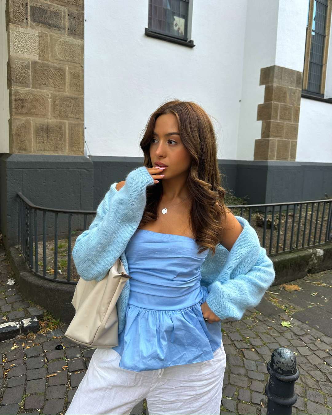 Taylor Strickjacke blau